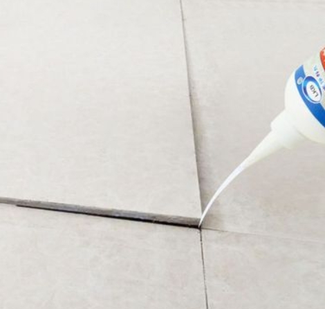 泰来瓷砖空鼓维修公司分享卫生间瓷砖脱落的原因可能有以下几点